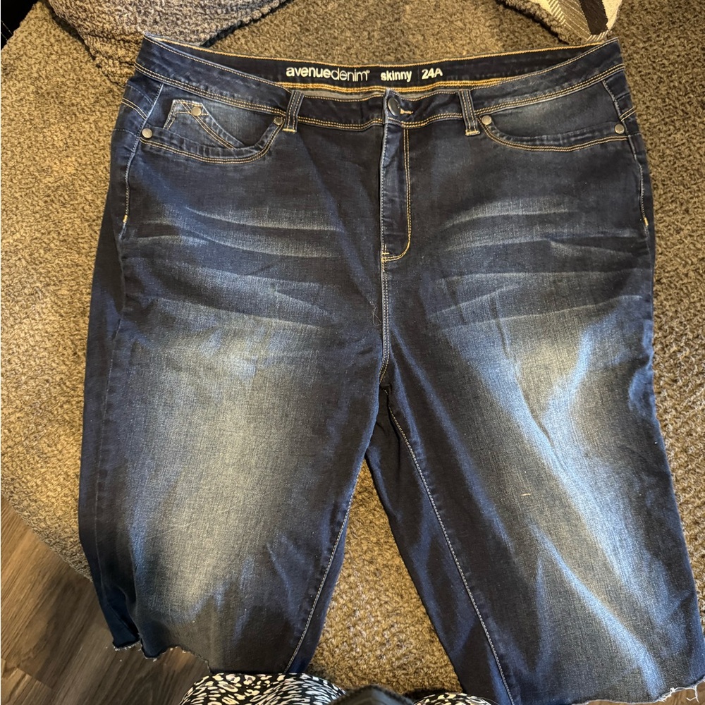 Women's Denim Bermuda Shorts - Dark Blue